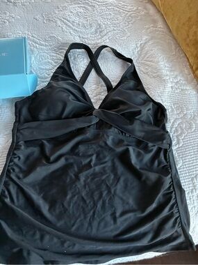 Black Women's Twist-Front Tankini Top